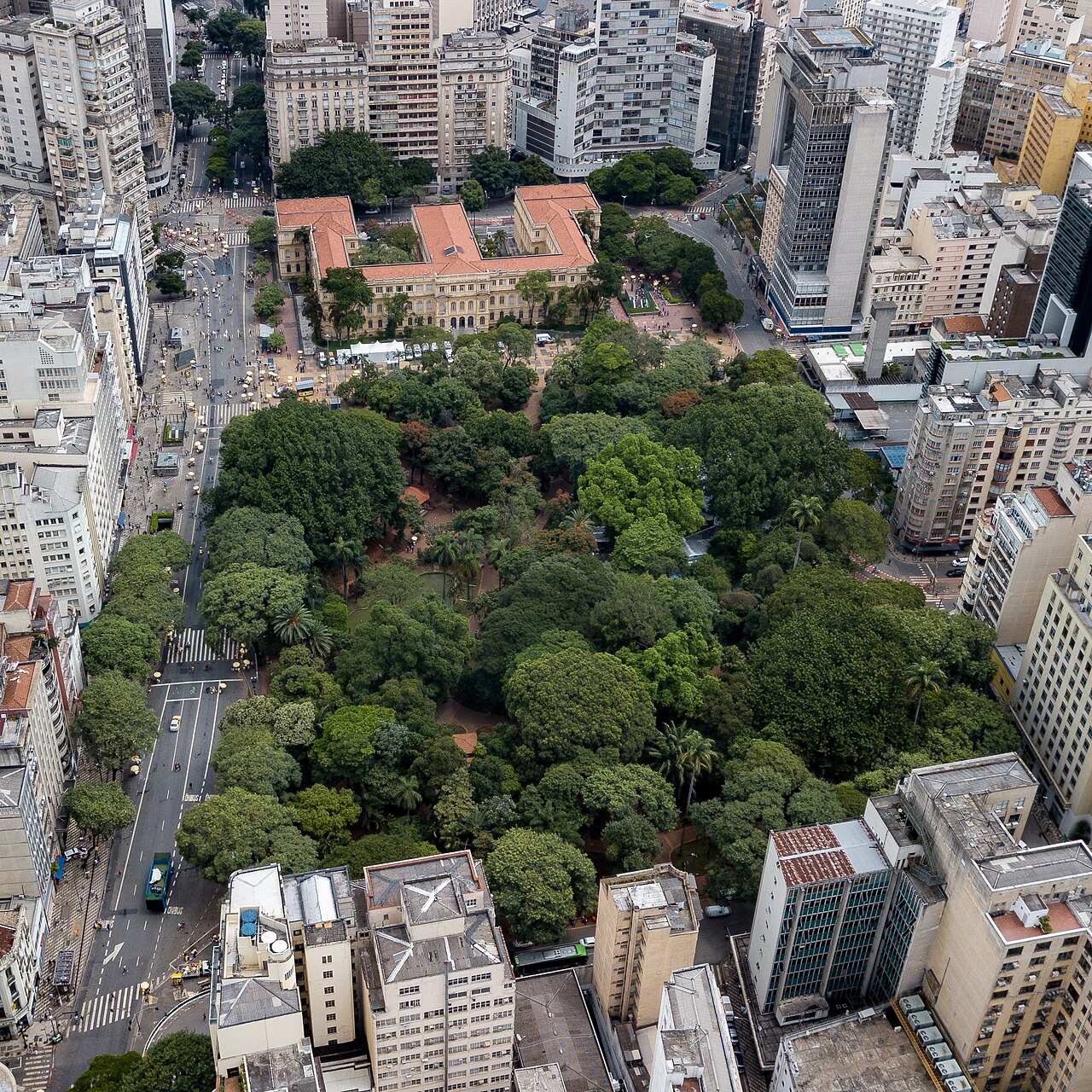 Praça da República: A Praça das Trocas