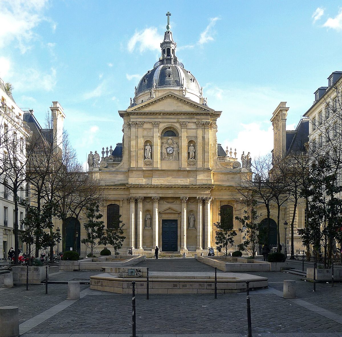 Latin Quarter: Where Paris Learned to Argue