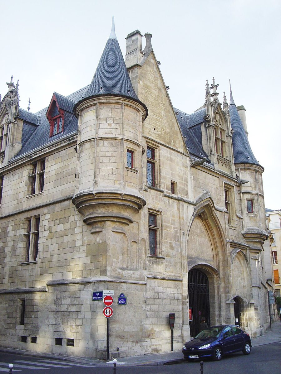 Le Marais: The Swamp That Outlived Its Betters