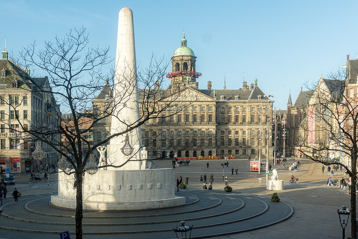 Dam Square: A Palace Standing on a Forest