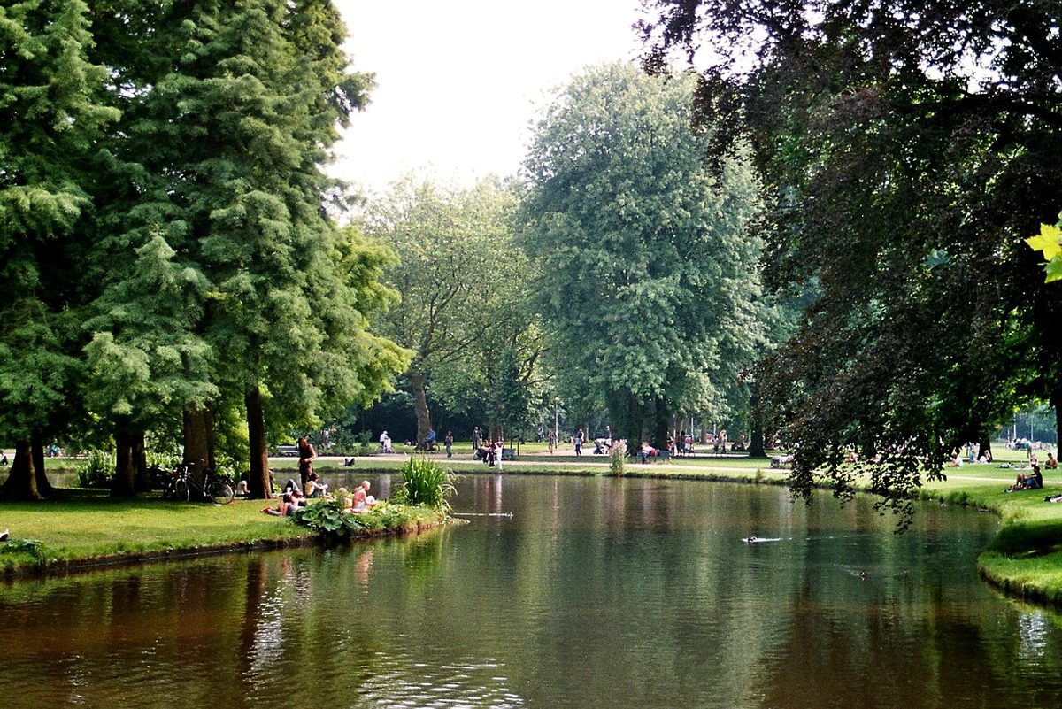 Vondelpark: A Poet's Garden Slowly Sinking