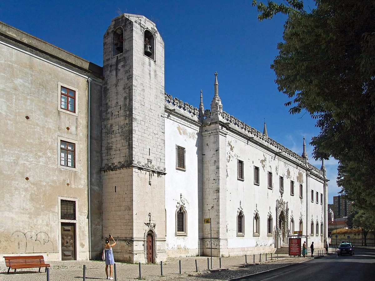 Museu Nacional do Azulejo: The City Painted on Clay