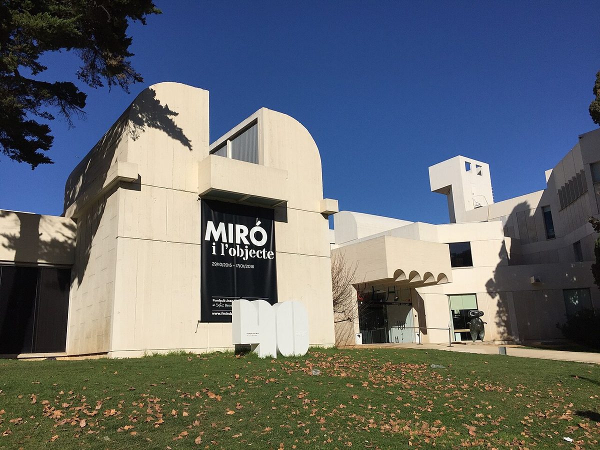 Fundació Joan Miró: A White Box Full of Wonder
