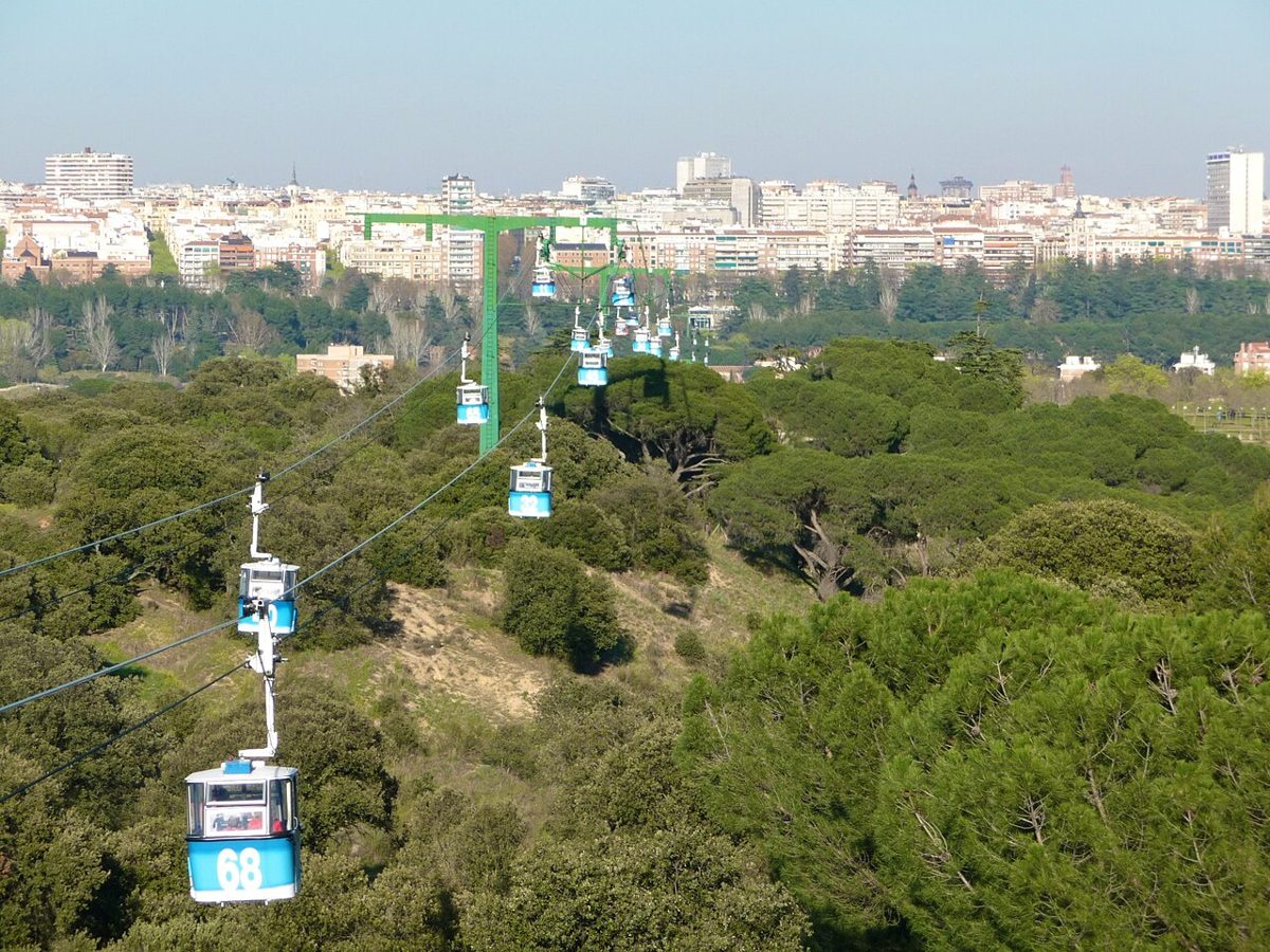 Teleférico y Casa de Campo: Flying Over the King's Forest