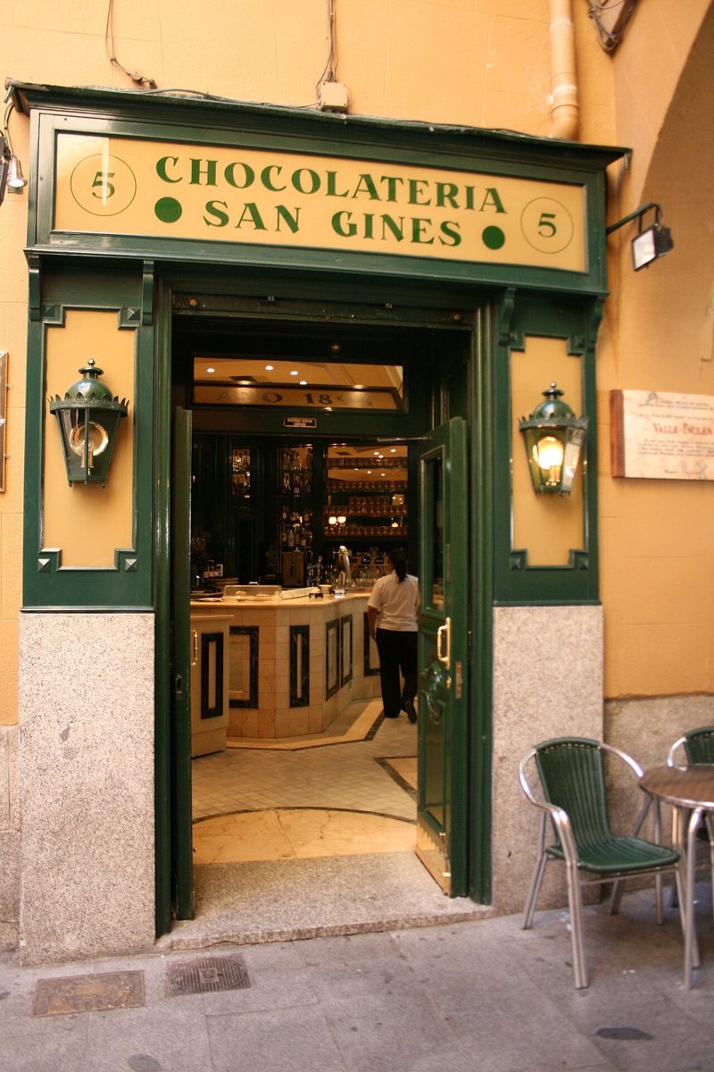 Chocolatería San Ginés: Chocolate at Any Hour