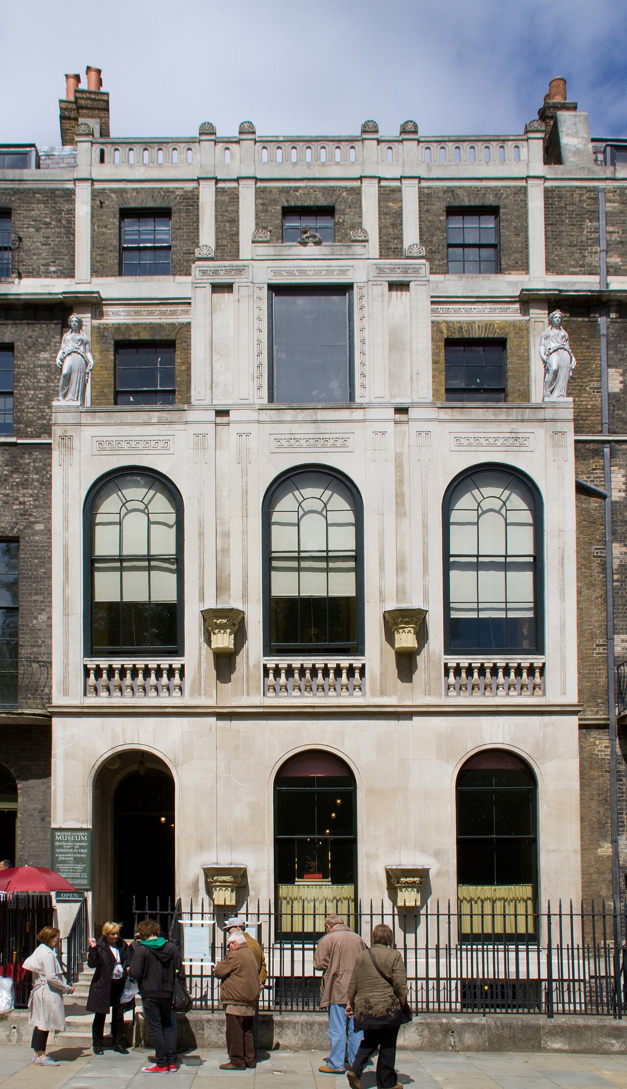Museu Sir John Soane: A Casa que Devora o Tempo