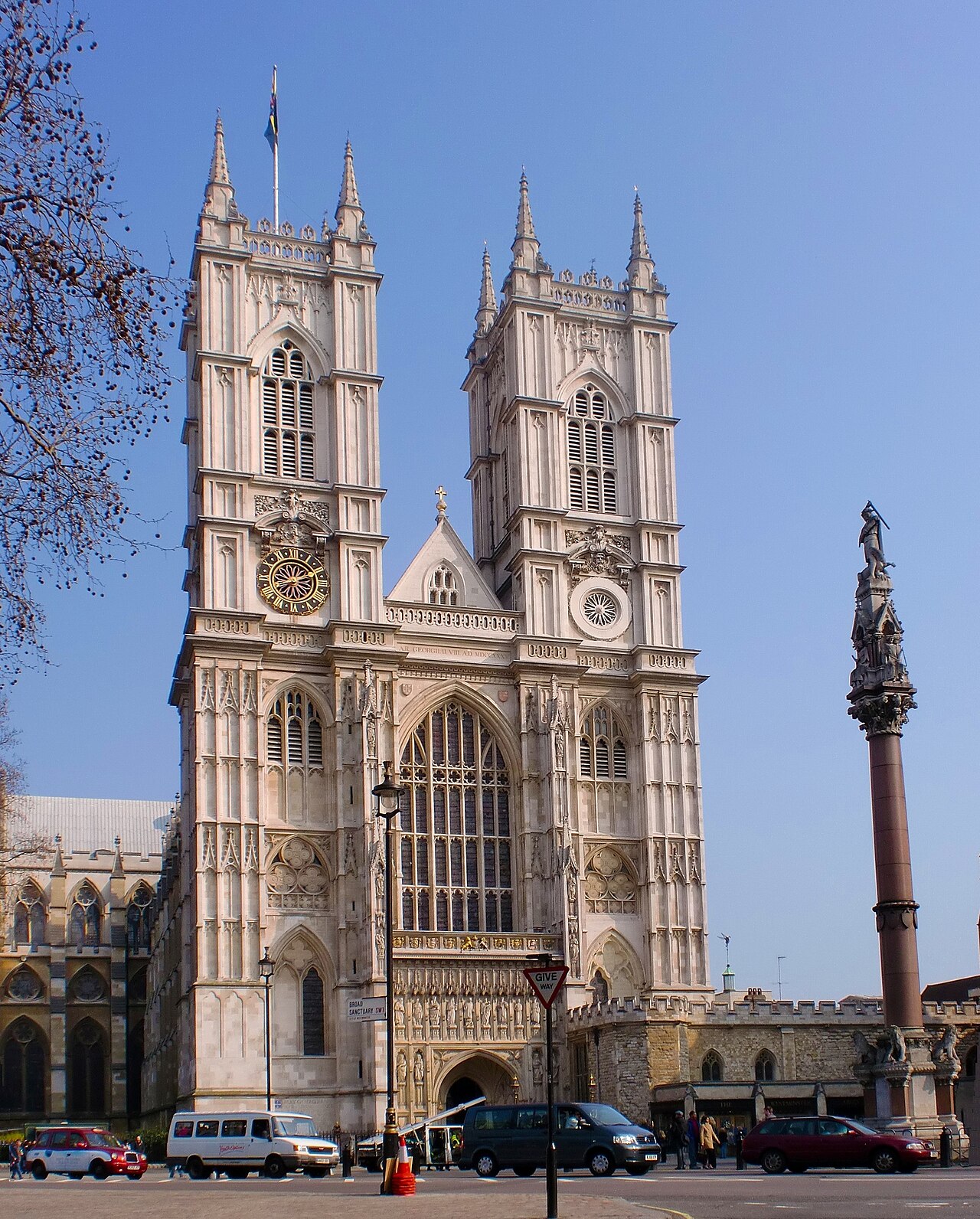 Abadia de Westminster: O Coração da Monarquia Inglesa