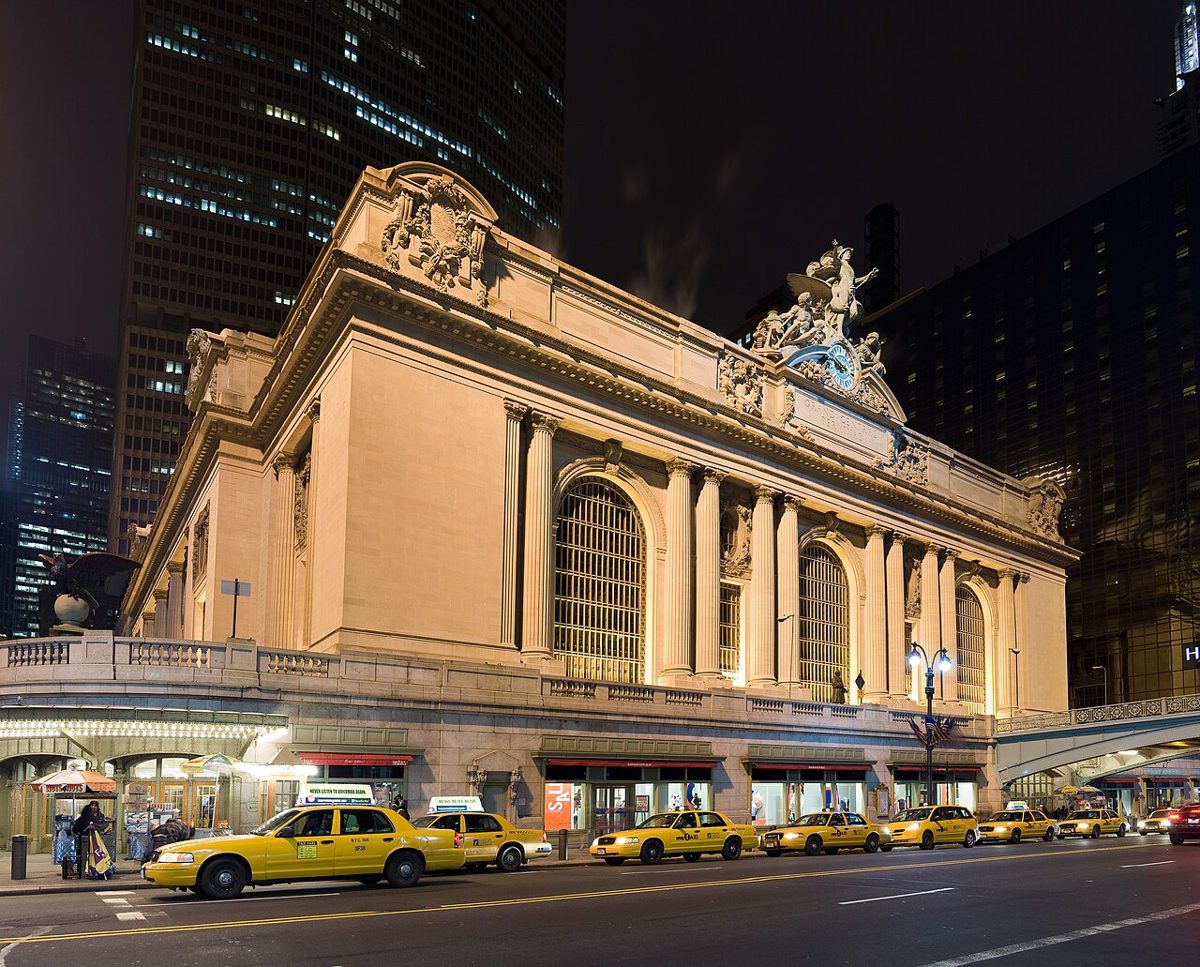 Grand Central Terminal: The Sky Painted Backwards